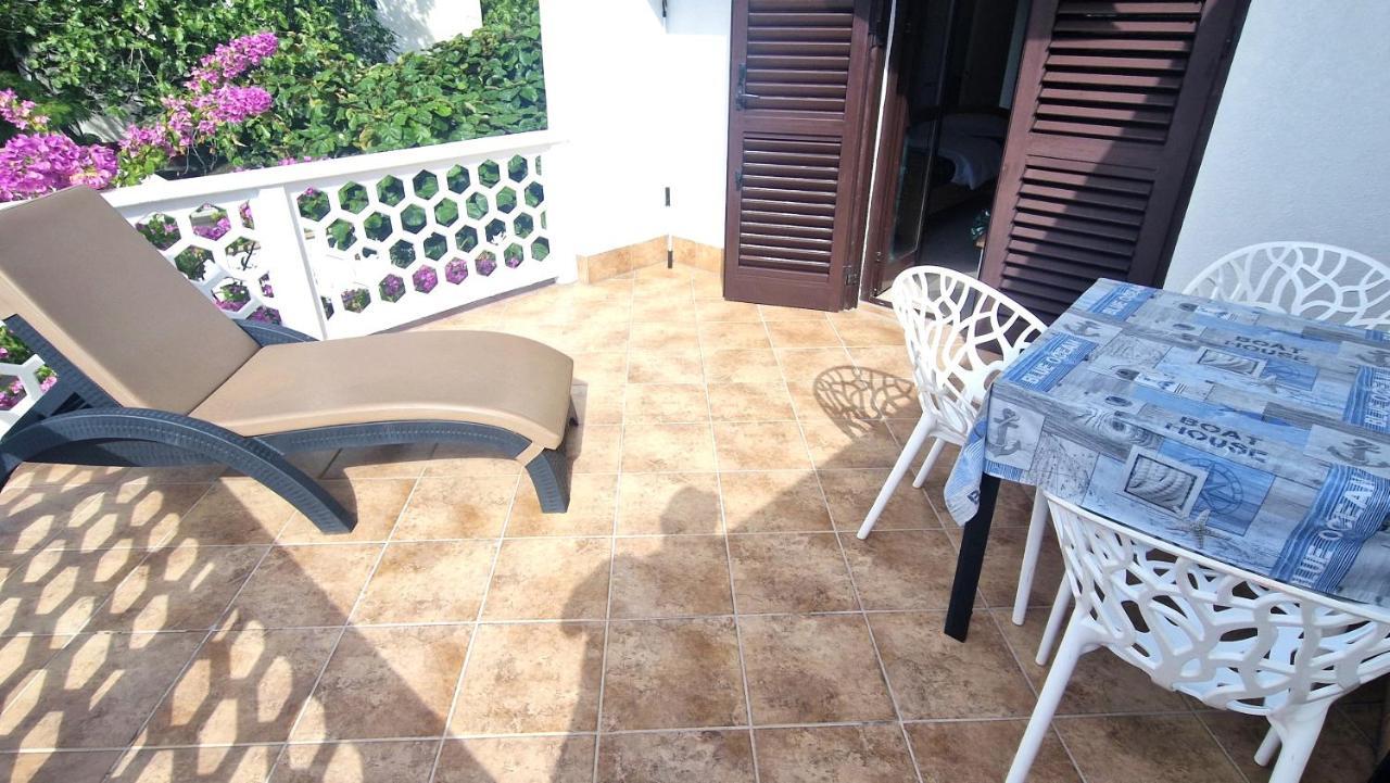Garden Apartments Krk Town Exterior photo